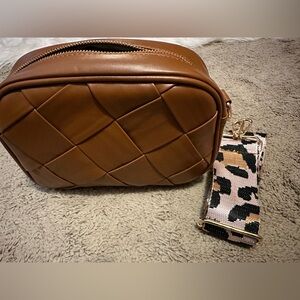Crossbody bag